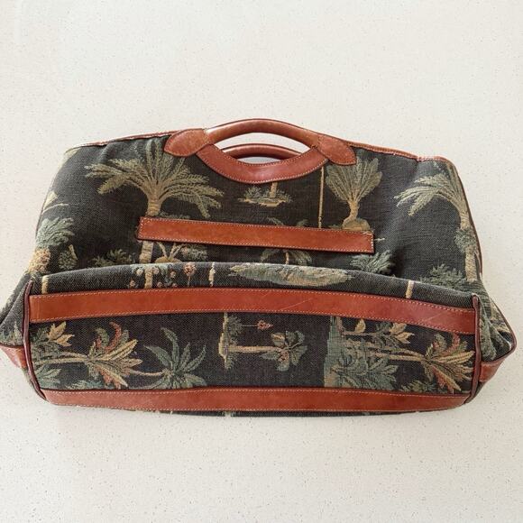 TOMMY BAHAMA CUTE "PALM TREE CLUTCH PURSE" Needlepoint Leather Tote - Picture 2 of 7